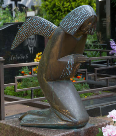 Авторский мемориальный комплекс 13